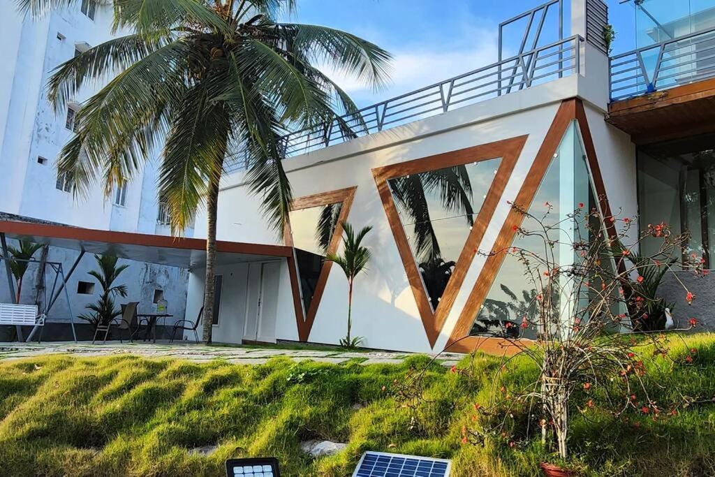 The Urban Getaway Villa Thiruvananthapuram ภายนอก รูปภาพ