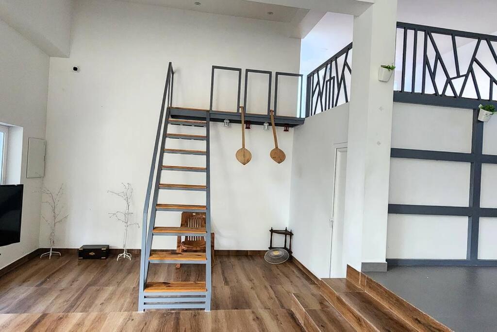 The Urban Getaway Villa Thiruvananthapuram ภายนอก รูปภาพ